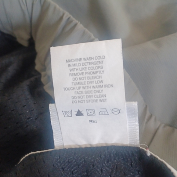 Columbia Gray Cargo Pants Mens Large 35x32 Outdoor Hiking Mesh Lining Light - Picture 15 of 15